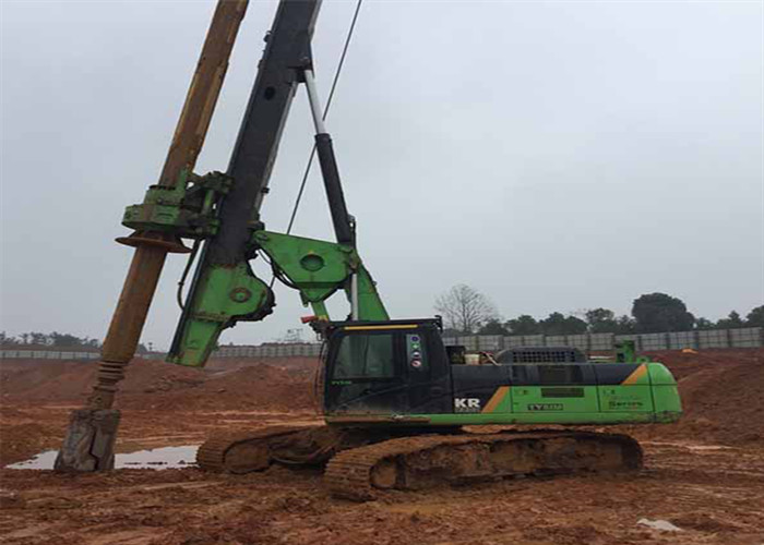 Casing Piling Rig Machine CAT Chassis 60m/Min Hydraulic Piling Rig Machine Soil Crawler Drilling ...