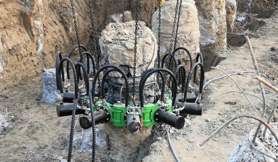 Head Cutter Hydraulic Excavator Pile Breaker Machine For Construction Foundation