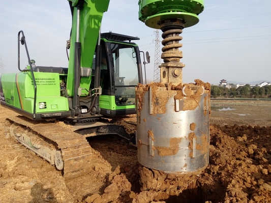 Hydraulic Bored Rotary Drilling Rig Piling Machine KR50A Max Depth 24m