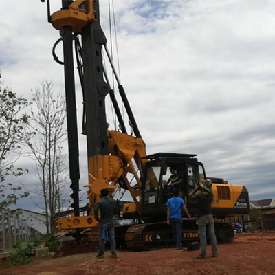 1000KN Max Load Multifunctional PLC Drilling Rig 800KN 45m Mast Height