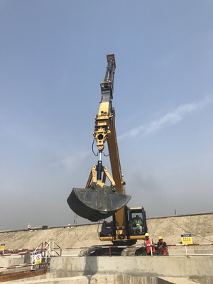 Popular Products Excavator Attachment Clamshell Telescopic Boom Arm For Sale